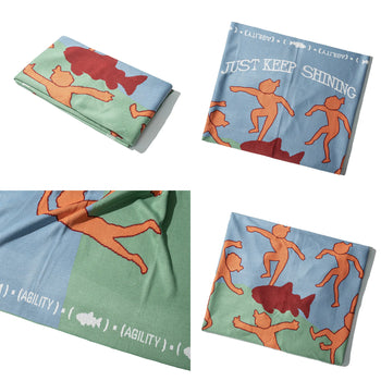 AGILITY HOUSE - Knit Blanket