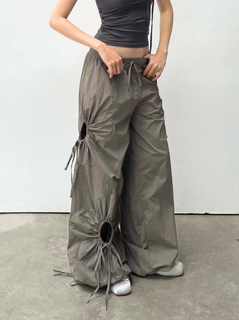 Melancholy - Floral Bloom Parachute Pants - Green