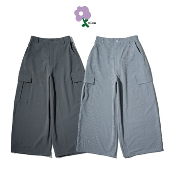 AGILITY MIAO - Seersucker Cargo Pants - Black