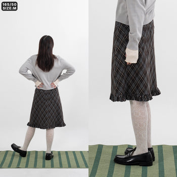 AGILITY MIAO - "JU" Plaid Skirts