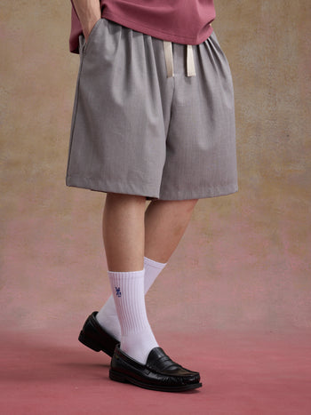 Unlimited Mote - Easy-Wear Shorts - Light Grey