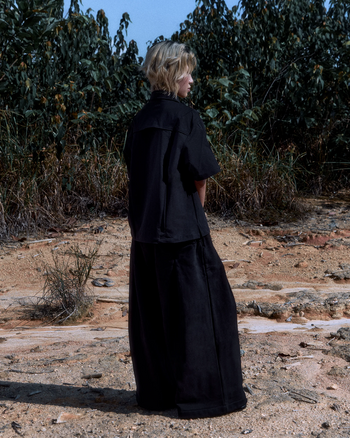 Anotherandom - Shirt. 01 - Black