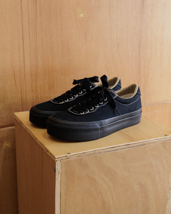 TC Made 001B - All Black