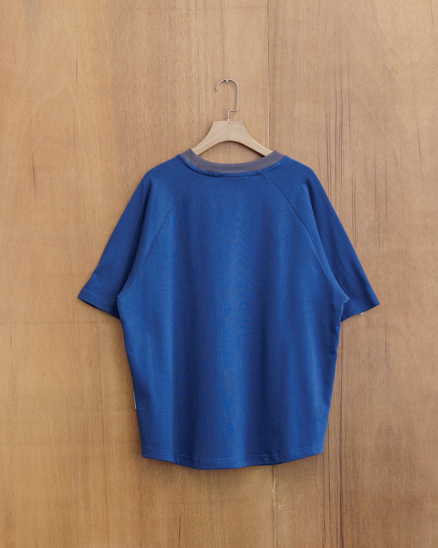 HdPc Curved Boxy Raglan Tee