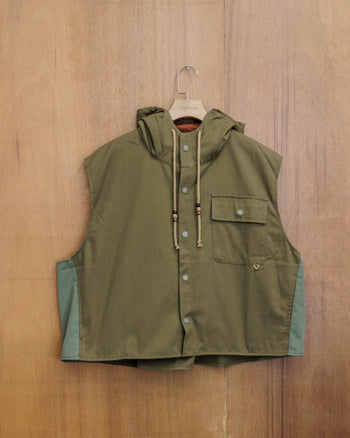 FTMD. Two-Tone Cropped Vest