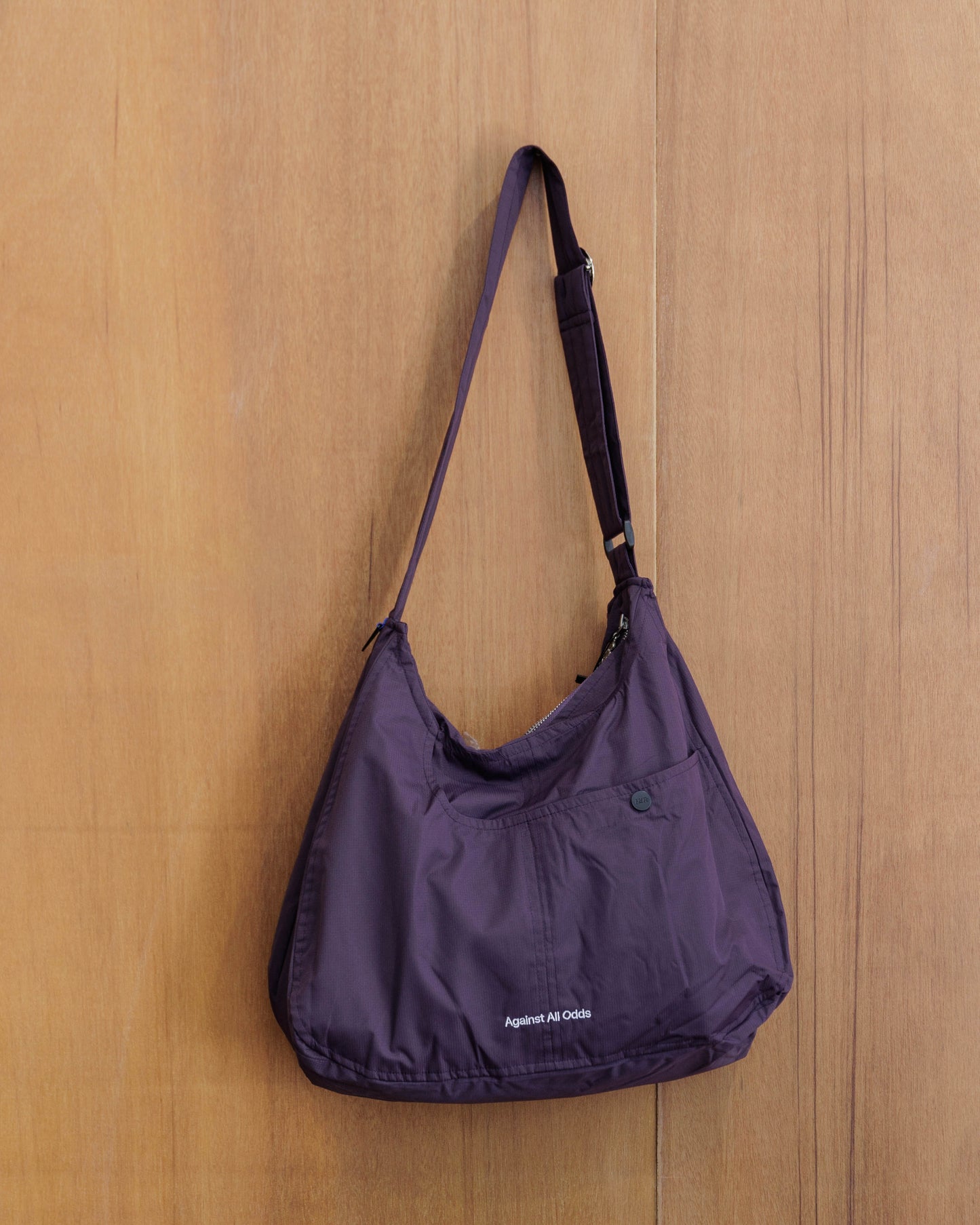 HdPc Curved Shoulder Bag