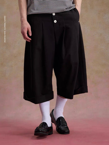 Unlimited Mote - Button Jorts - Black