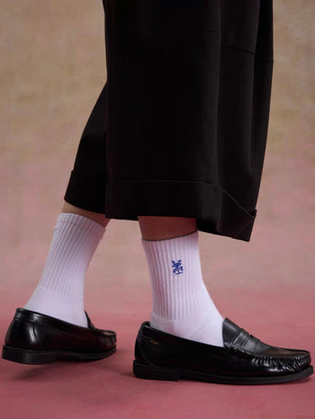 Unlimited Mote - Button Jorts - Black
