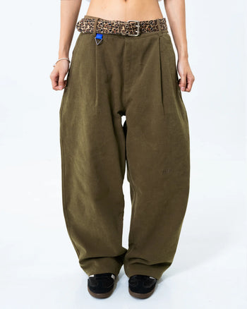 HdPc Less Fancy Pleated Pants - Olive