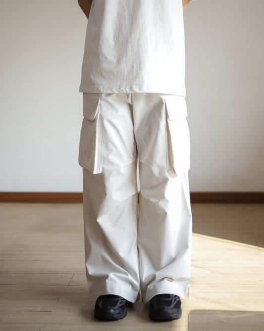 CONP White Folding White Pants