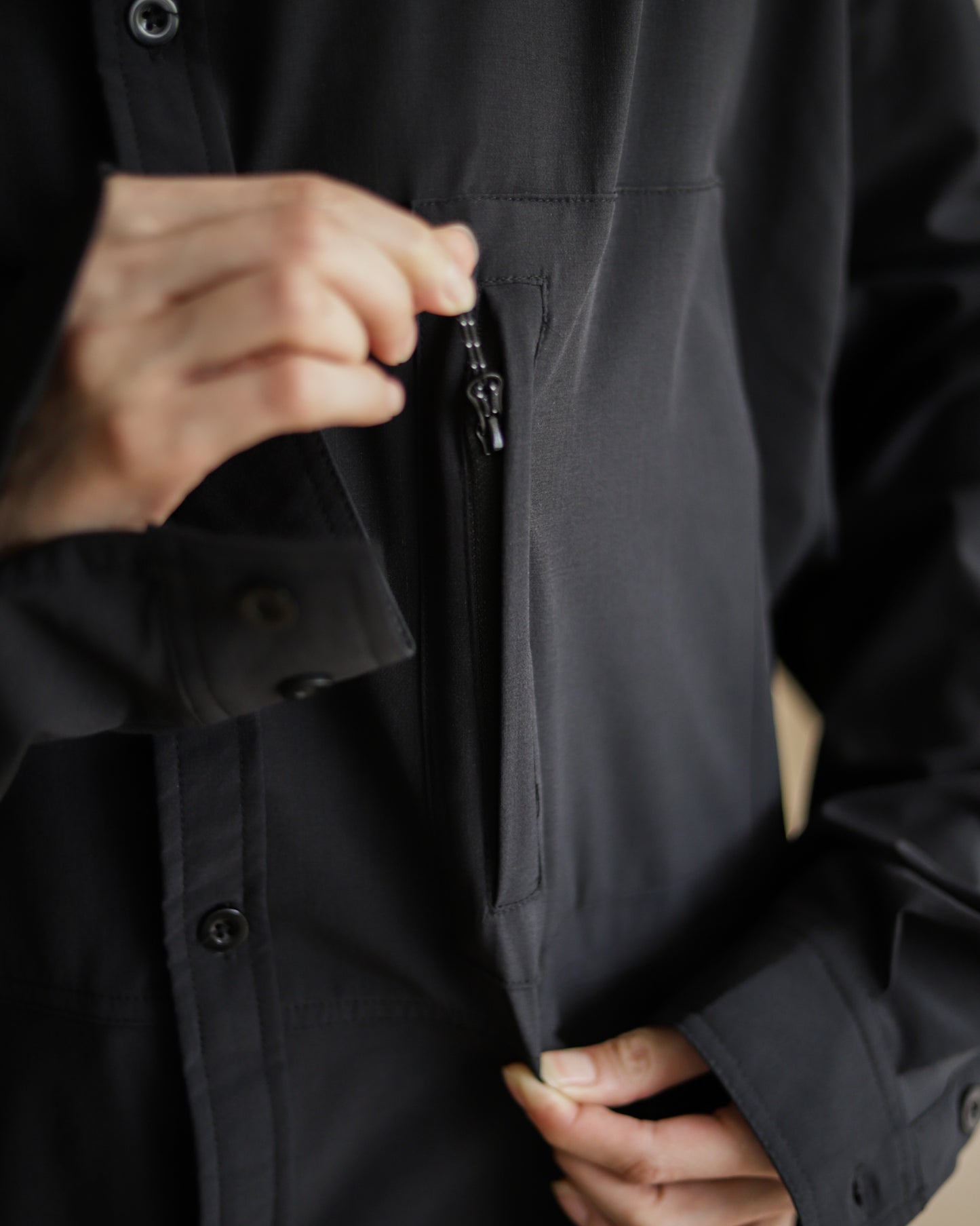 Agility Zipper Pocket Shirt