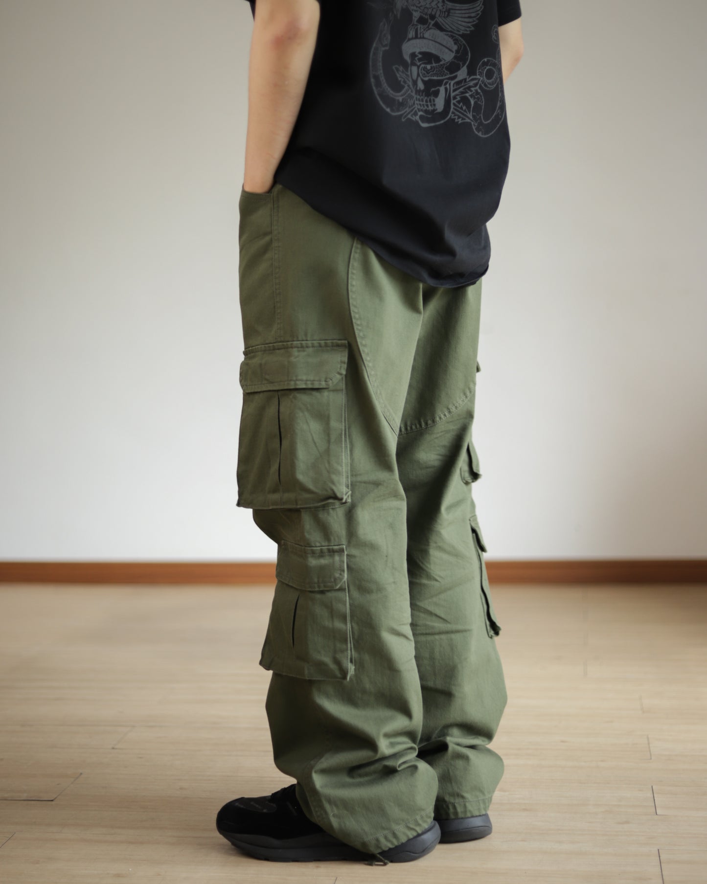 FMG Straight Cut Cargo Pants